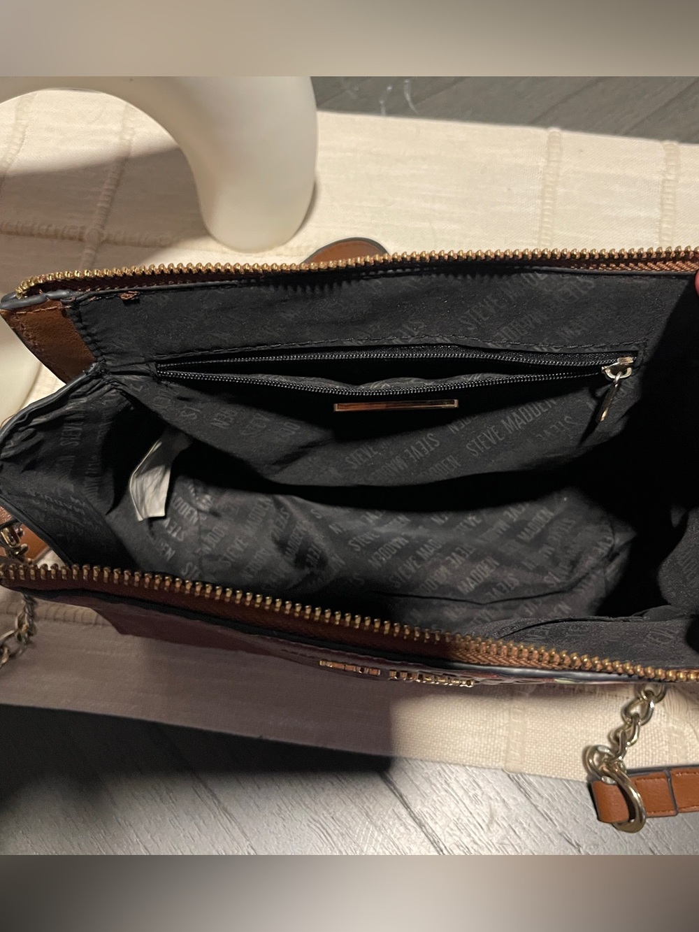 Steve Madden Floral Embossed Crossbody Bag - Picture 6 of 10